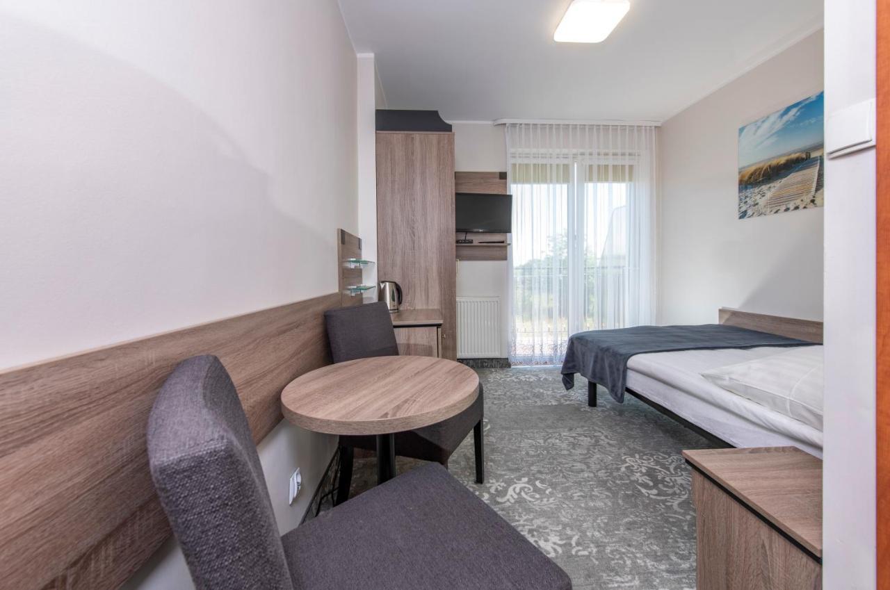 Domki, Apartamenty I Restauracja Wloczega Gąski Kültér fotó