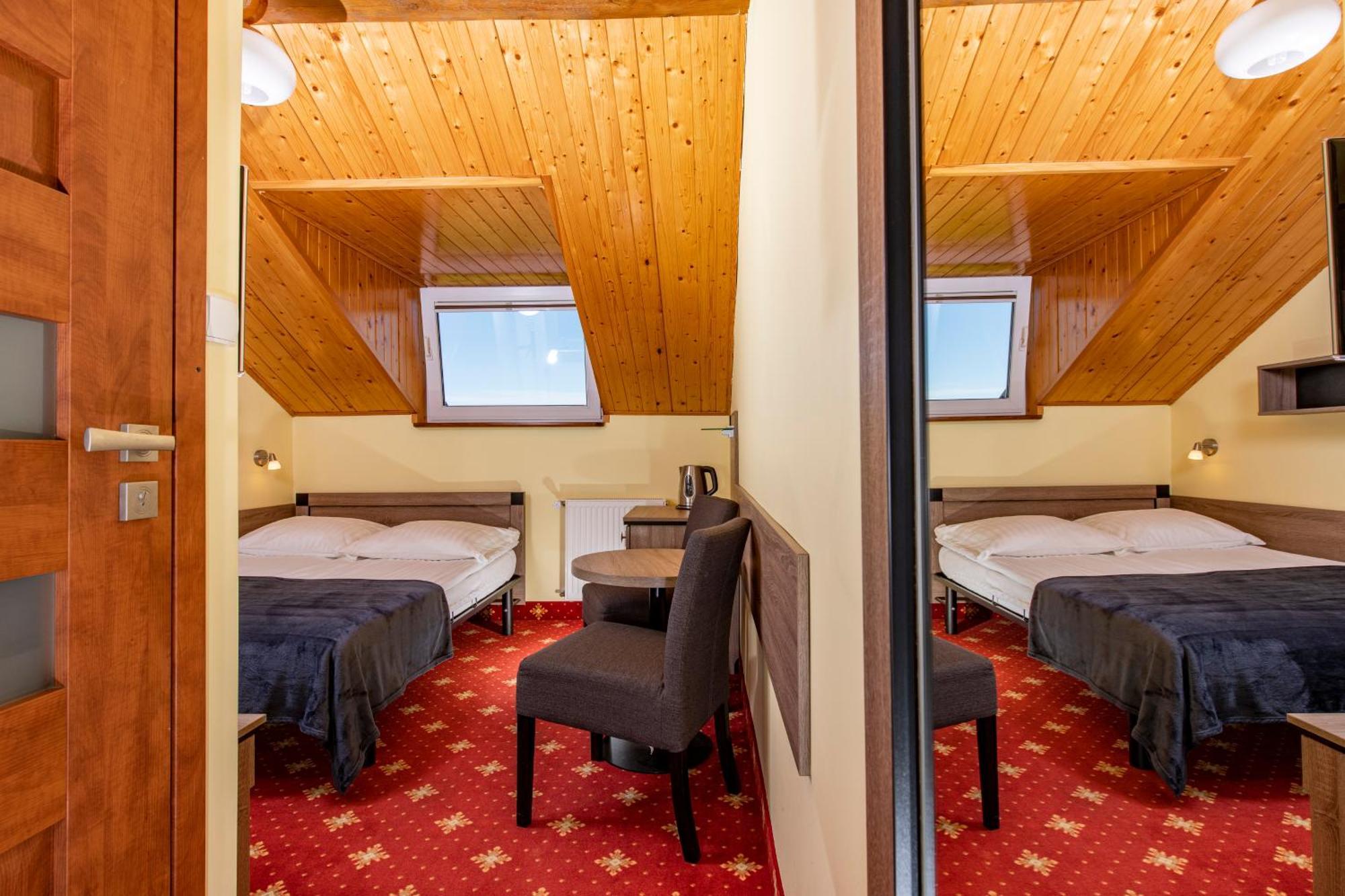 Domki, Apartamenty I Restauracja Wloczega Gąski Kültér fotó